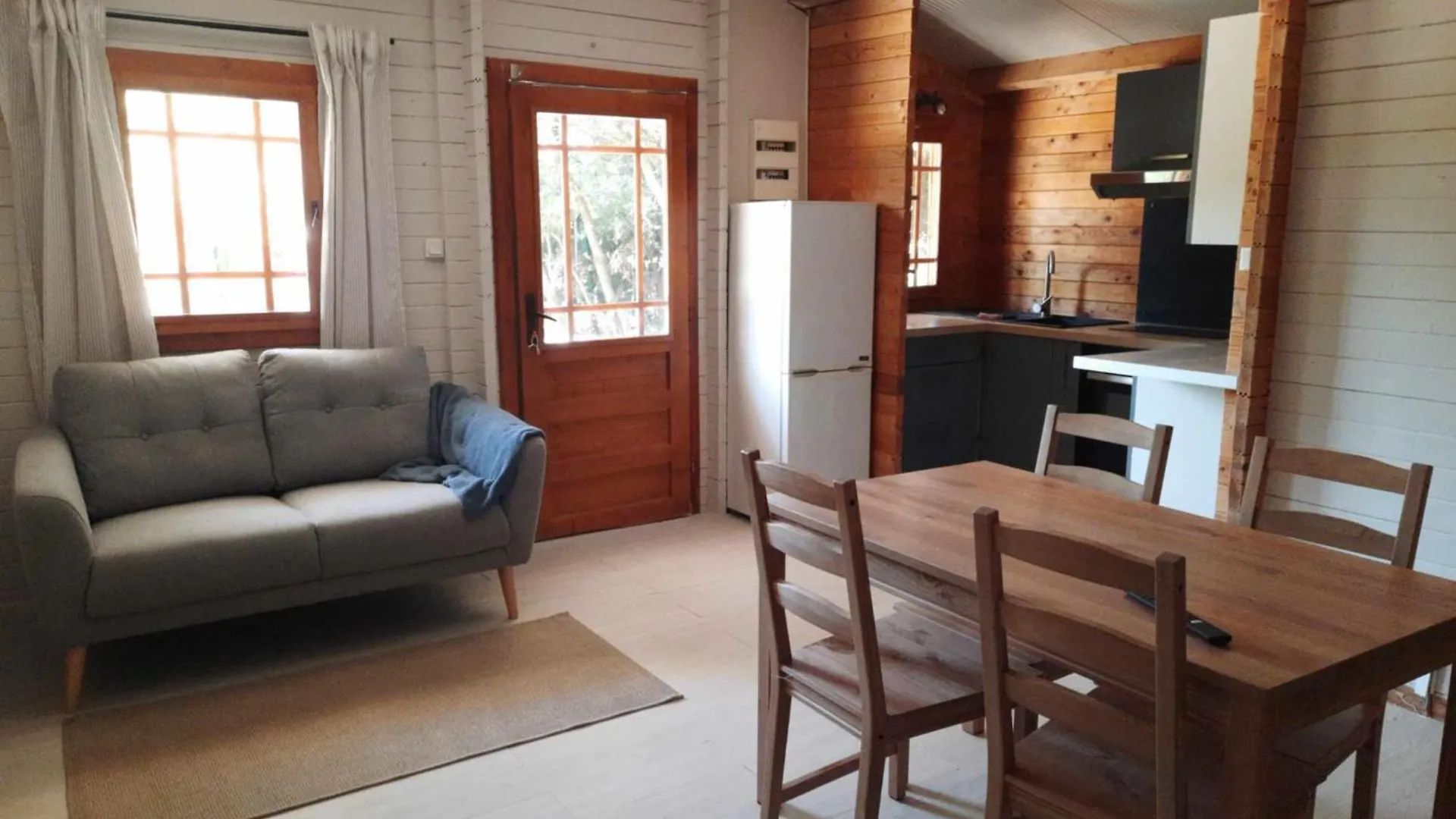 O Chalets De Provence Suze-la-Rousse 0*,