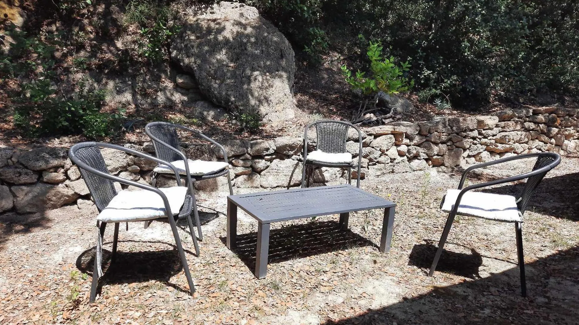 O Chalets De Provence Suze-la-Rousse France